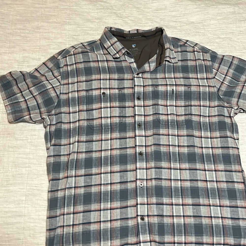 Kuhl button up t-shirt